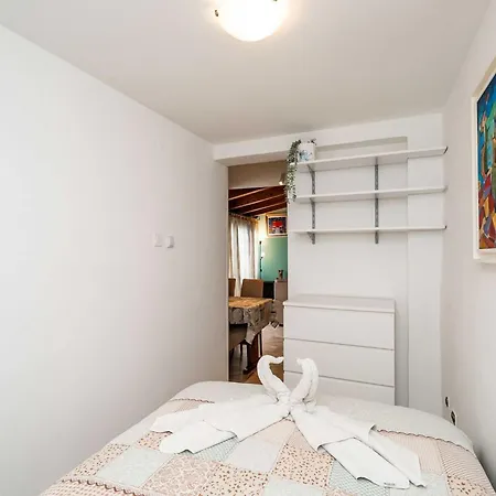 & Sunset - One Bedroom With Terrace And Garden View *