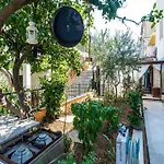 & Sunset - One Bedroom With Terrace And Garden View Apartament