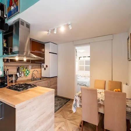 & Sunset - One Bedroom With Terrace And Garden View Apartment