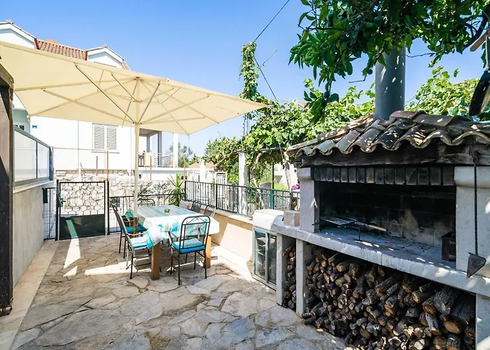 Apartament & Sunset - One Bedroom With Terrace And Garden View *