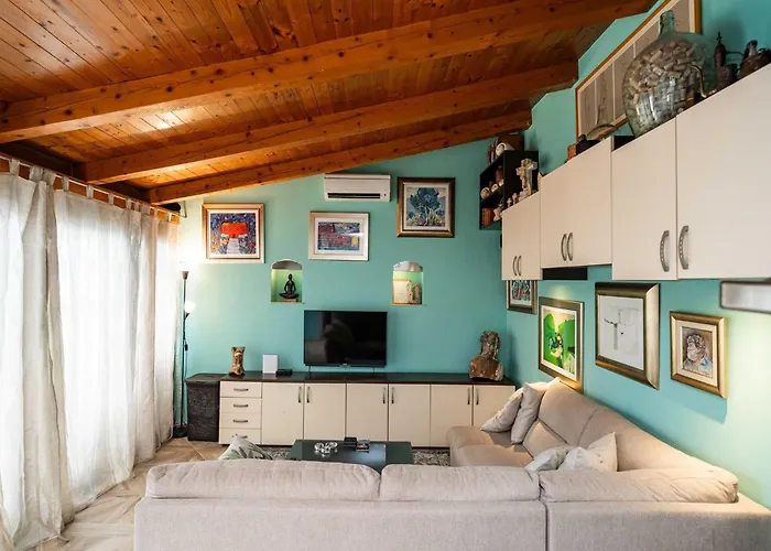 Appartement & Sunset - One Bedroom With Terrace And Garden View