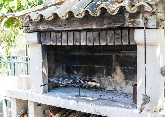 & Sunset - One Bedroom With Terrace And Garden View *